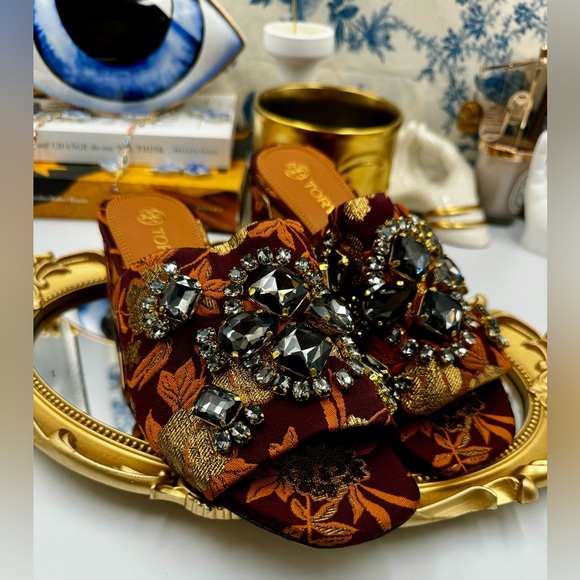 🆕 TORY BURCH 🧿NWOT Martine Jacquard Mid-Heel Slide, Burgundy Black Diamond Sz7 - Picture 5 of 16